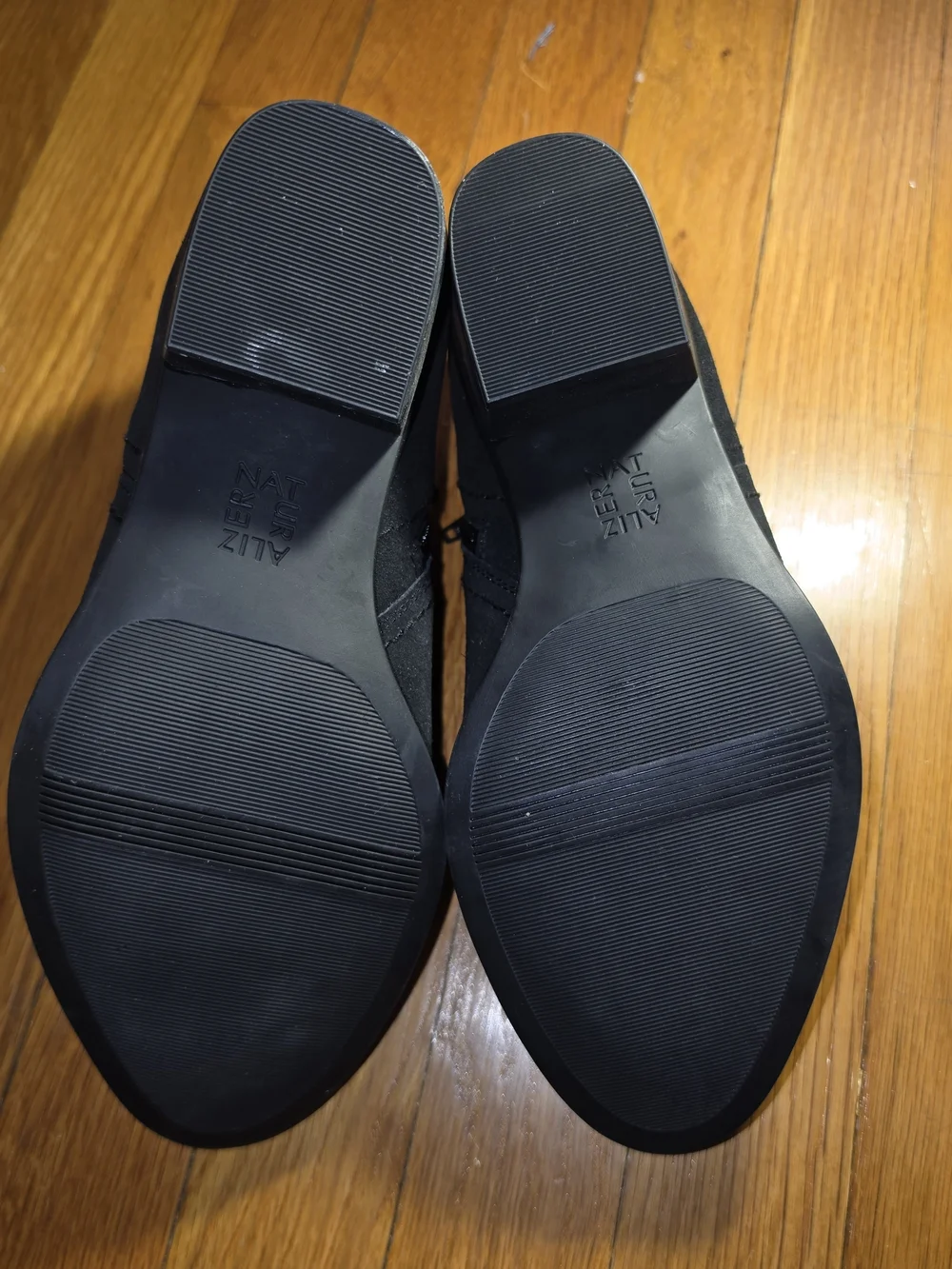Naturalizer Zarie Black Suede Booties 7.5